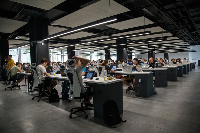 Comment améliorer l’acoustique dans un open space sans compromettre le design ?